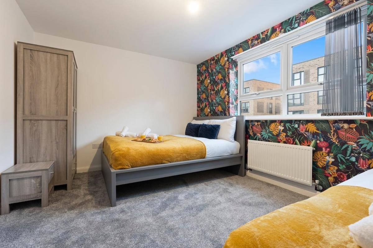 Apartment Luxury Centre 5 Bed House With Free Parking- Sleeps 12 Birmingham